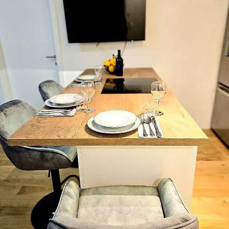 Apartman Rooftop Zára